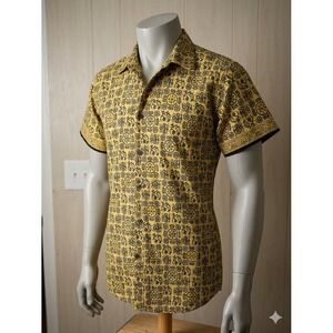Nandhini Men XXL Yellow Tribal Geometric Print Button up Shirt Short Sleeve